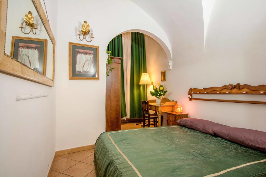 Quattro Cantoni R-Home Ρώμη Δωμάτιο φωτογραφία